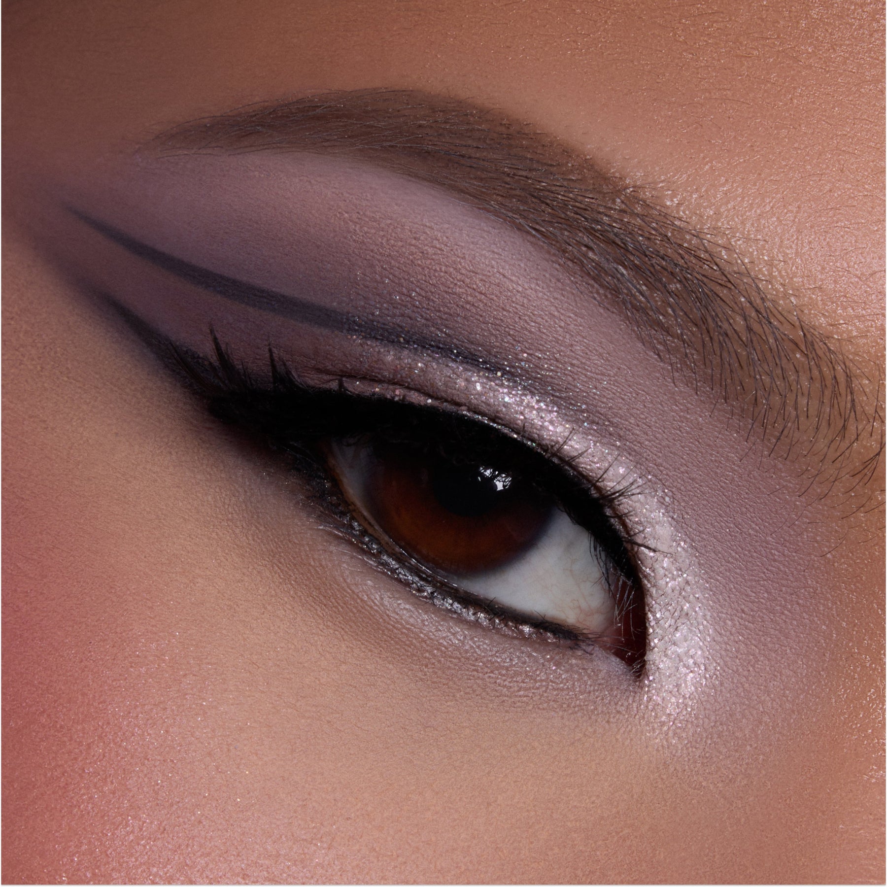 Heart to Get - Buildable Elevated Eye Finish