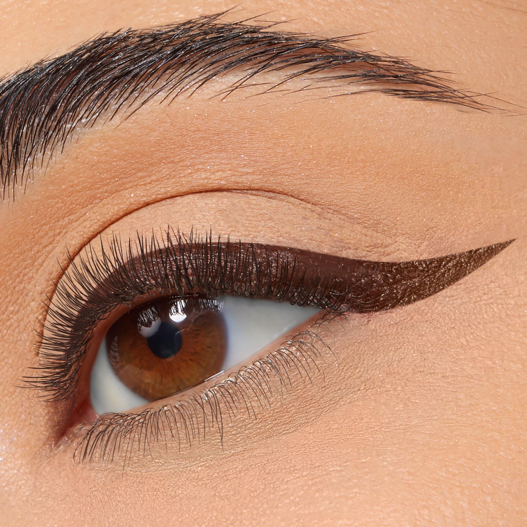 Grande - Gentle Iconic Liner Line
