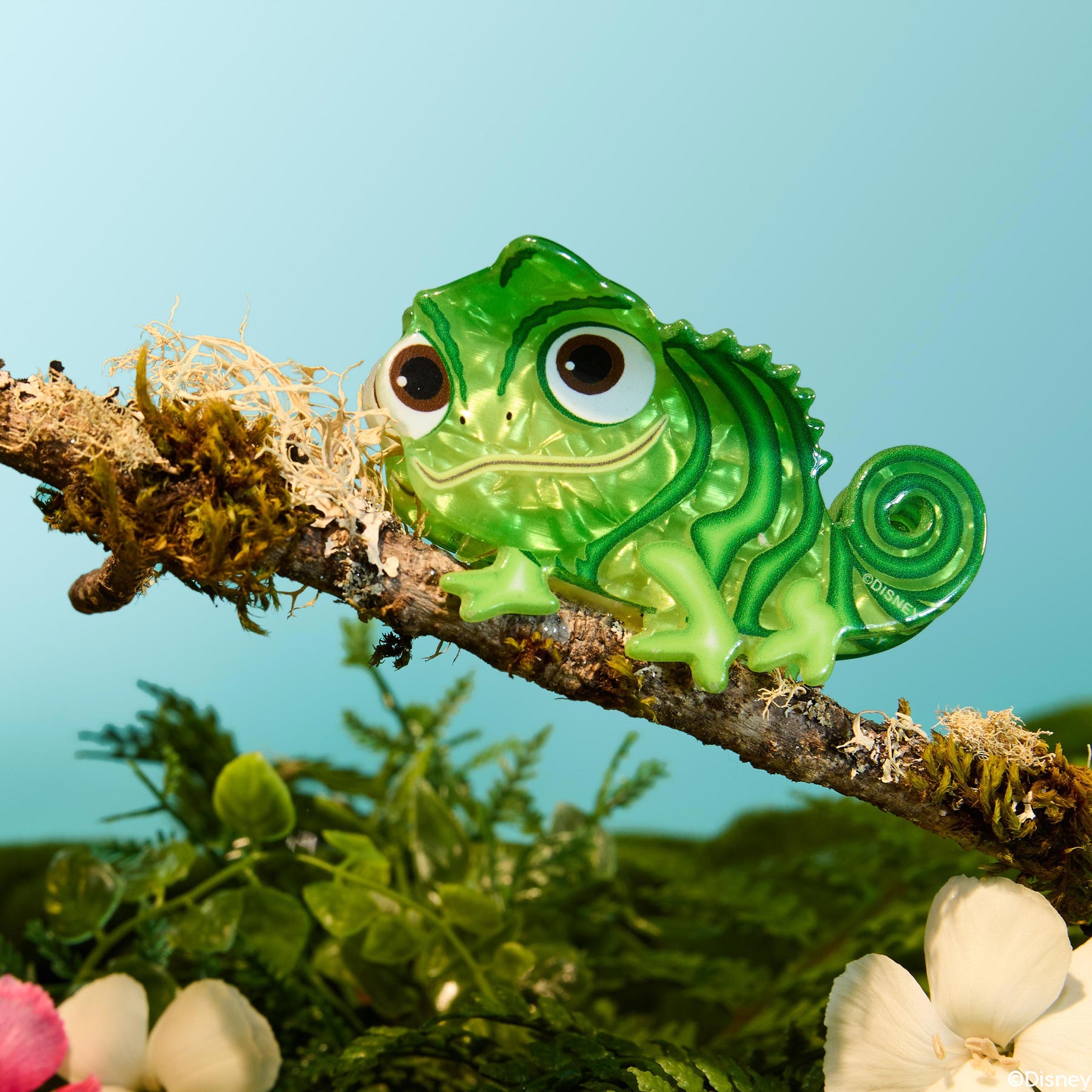 Tangled Pascal Hair Clip - Curated Complete Artistry Polish