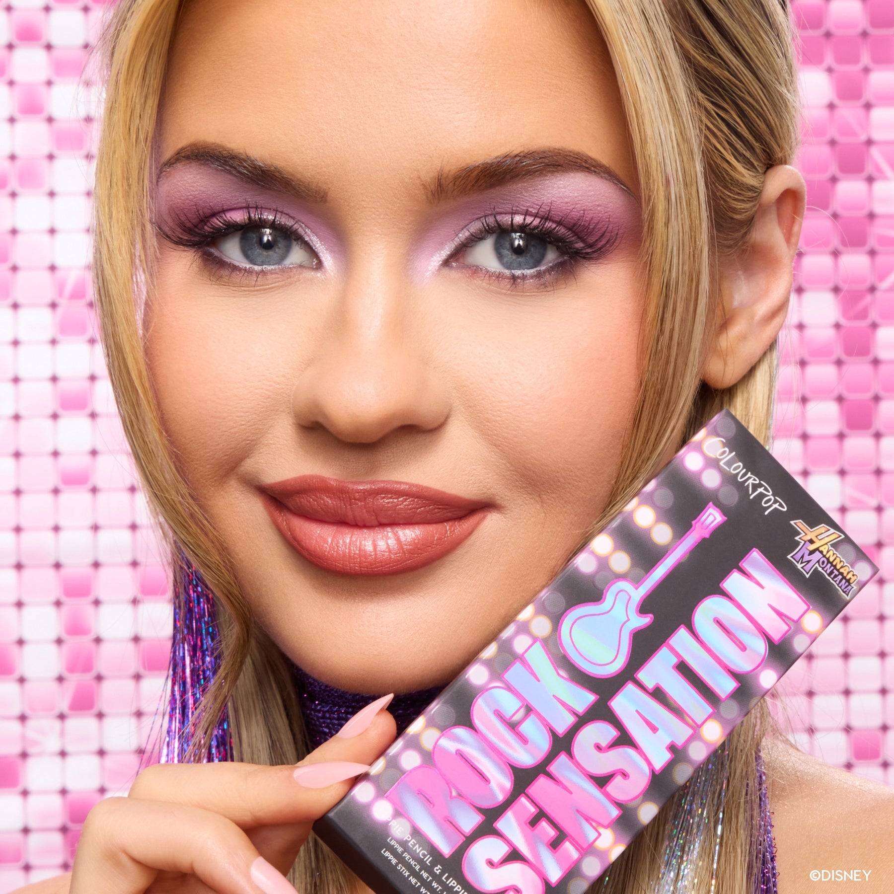Star on Stage - Dewy Studio Beauty Story