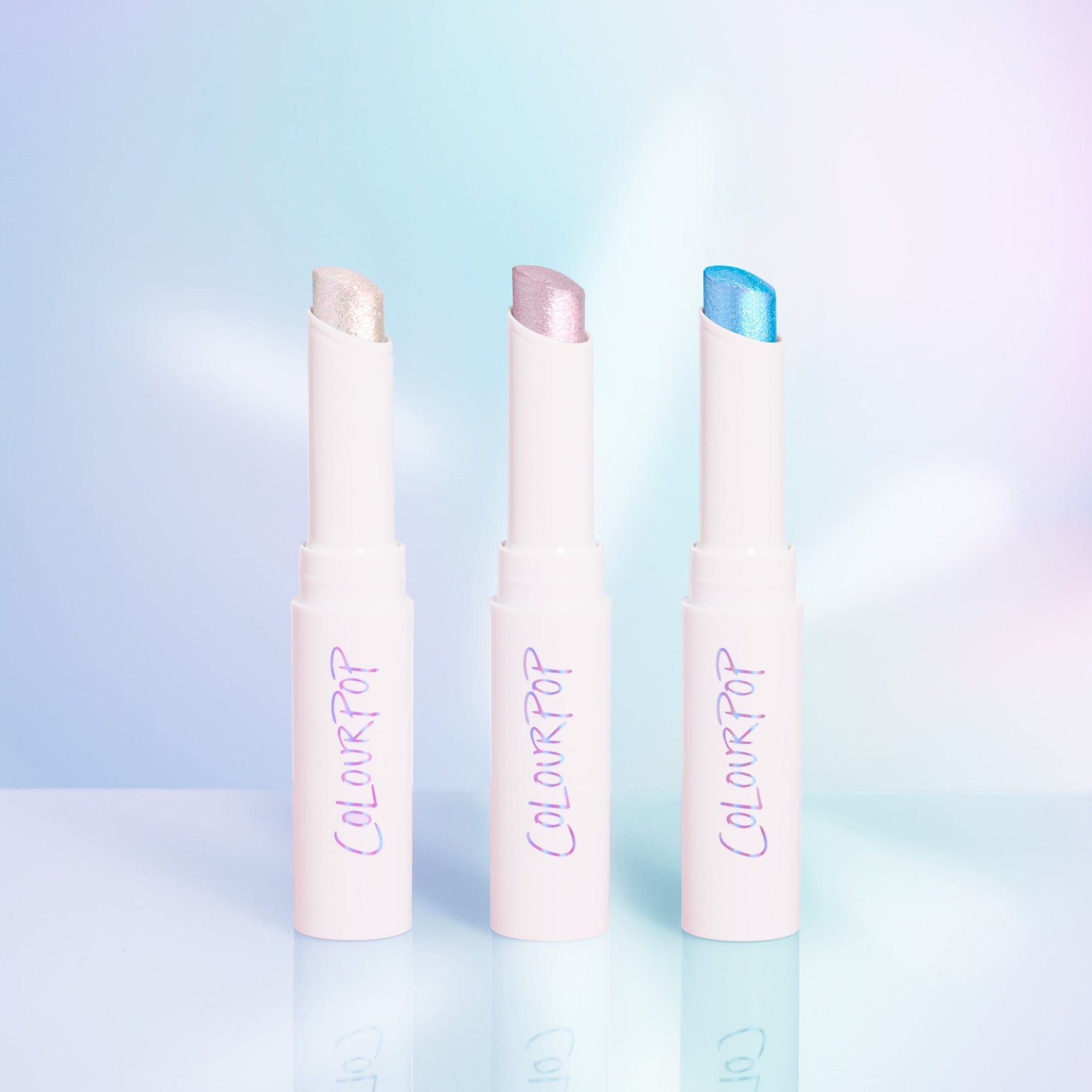 Frost Out - Prismatic Versatile Beauty Vault
