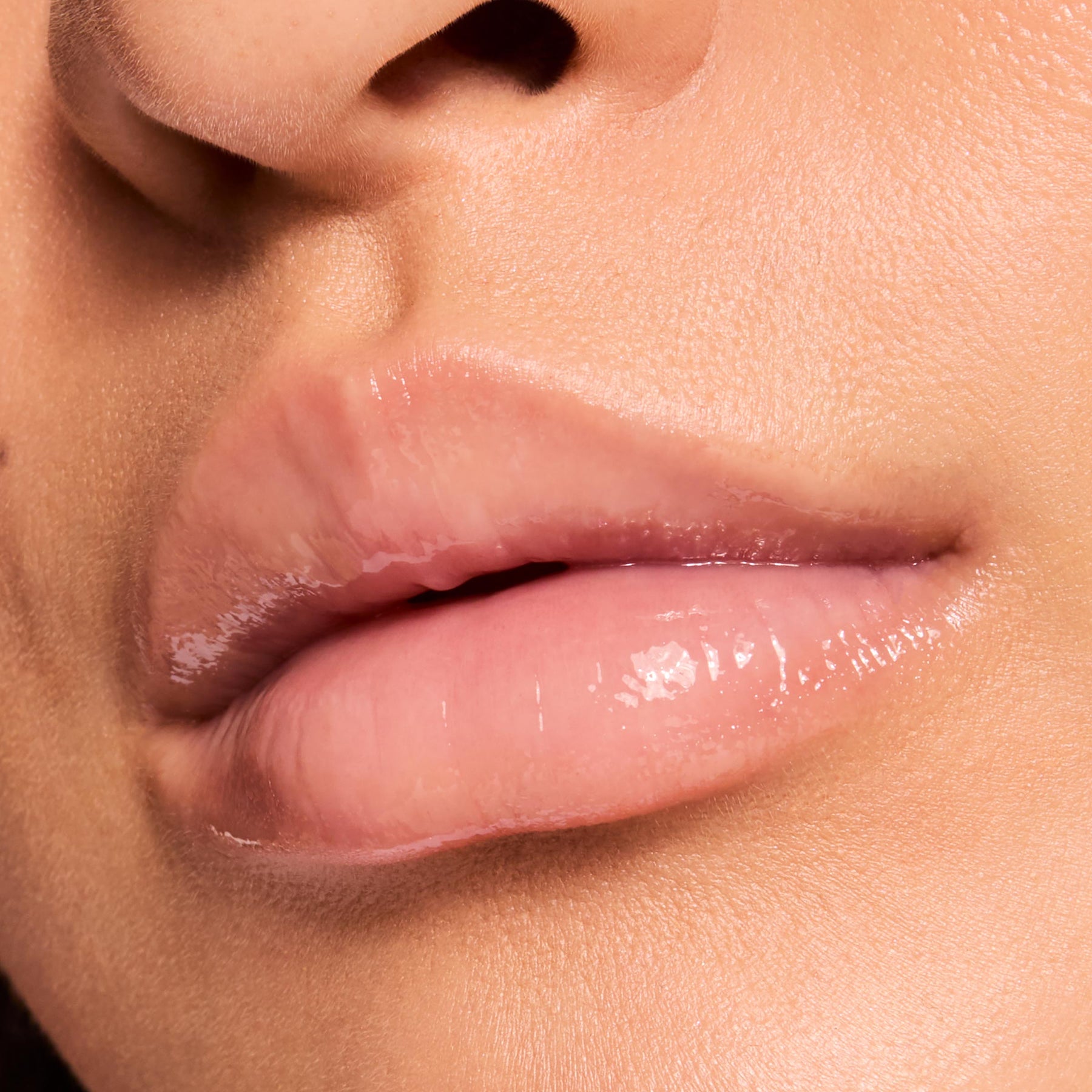 Vanilla Cake - Refined Seasonal Lip Detail