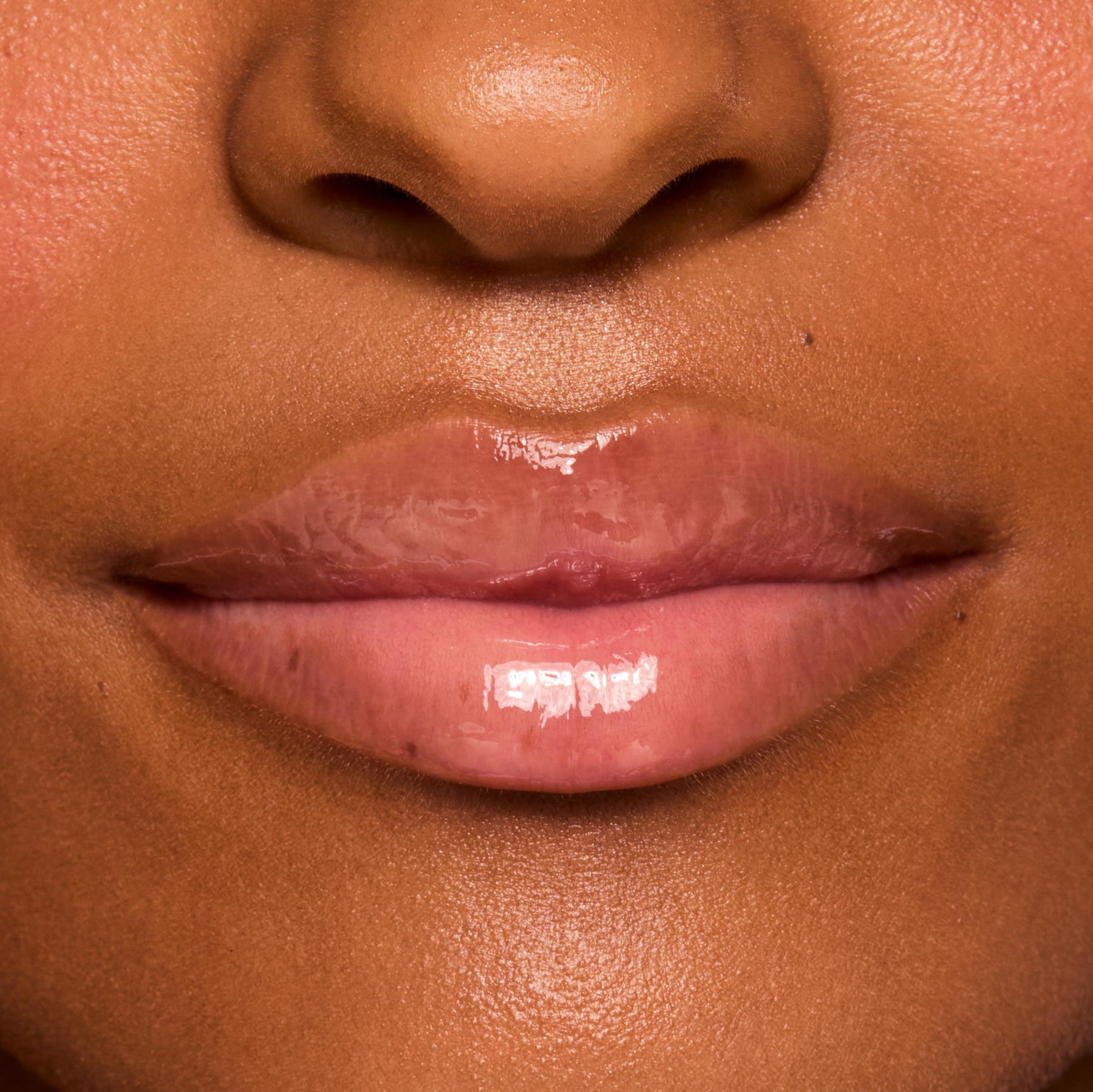 Vanilla Cake - Refined Seasonal Lip Detail