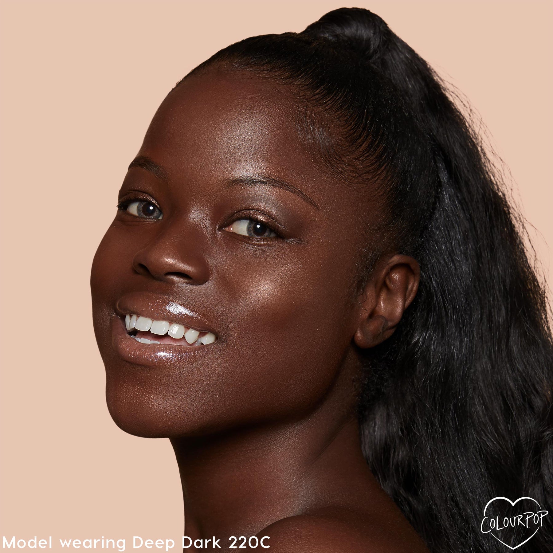 Deep Dark 220 C - Graceful Daily Complexion Radiance