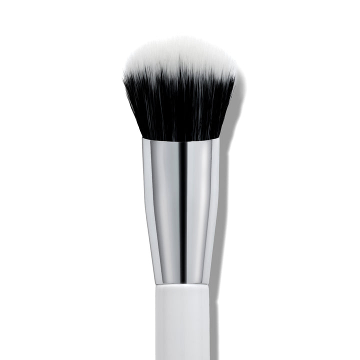 Angled Blending Face Brush - Comfortable Modern Artistry Pick
